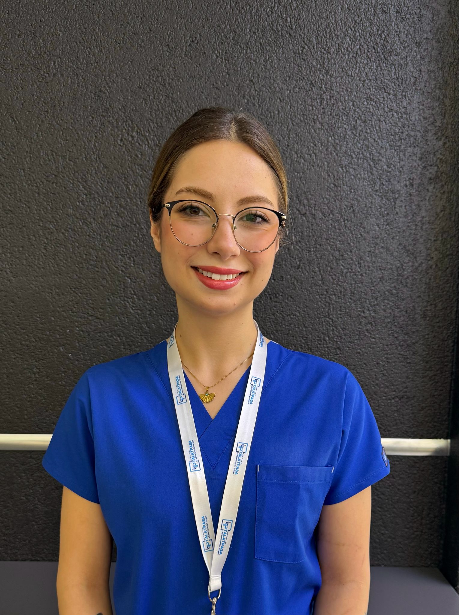 Ece TARAKÇI - Tıbbi Laboratuvar Teknikeri